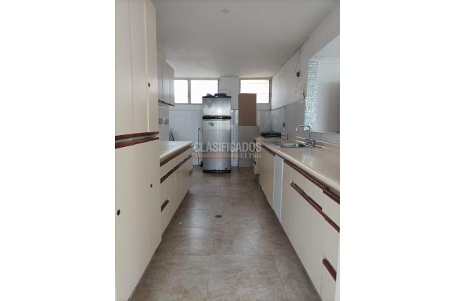 Apartamentos, Venta, Versalles - $370.000.000