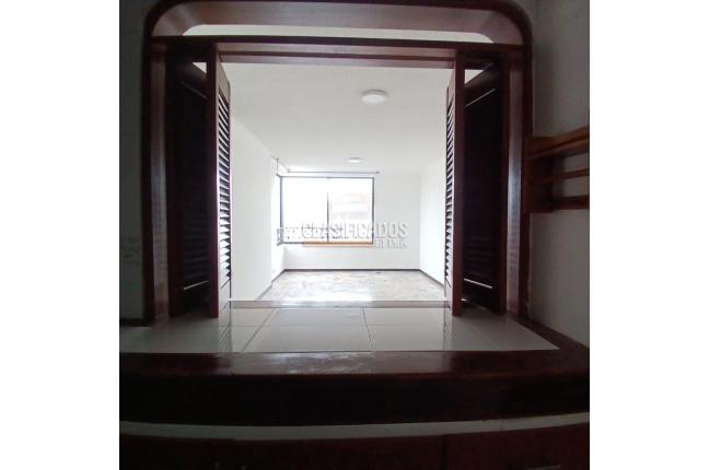 Apartamentos, Alquiler, Granada - $1.850.000