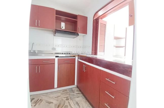 Apartamentos, Alquiler, Granada - $1.850.000