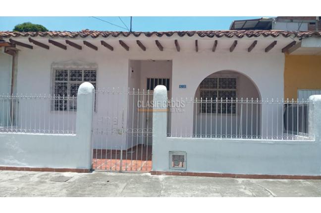 Casas, Alquiler en Las Delicias