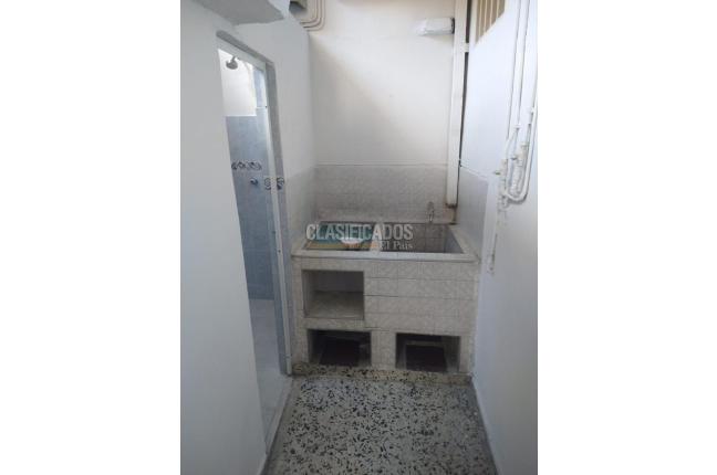 Casas, Alquiler, Las Delicias - $1.300.000