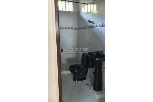 Casas, Alquiler, Las Delicias - $1.300.000