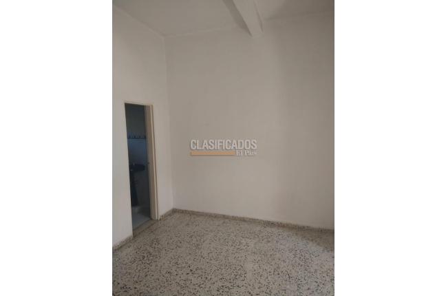 Casas, Alquiler, Las Delicias - $1.300.000