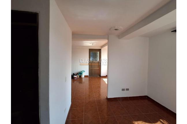 Apartamentos, Alquiler, Santo Domingo - $1.300.000