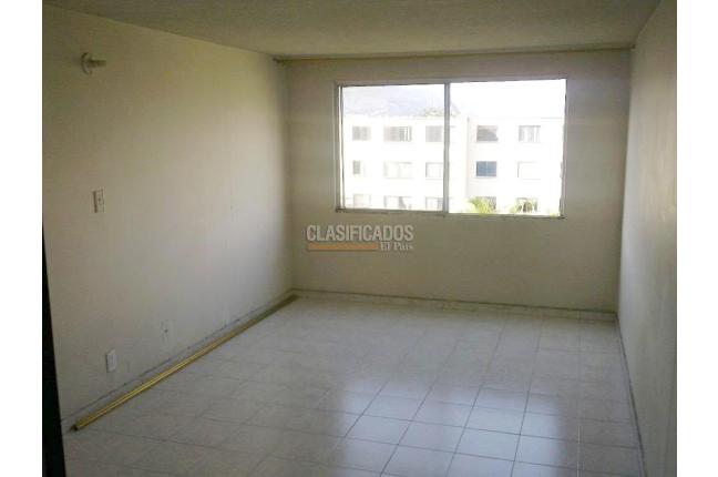 Apartamentos, Venta en Cañaverales
