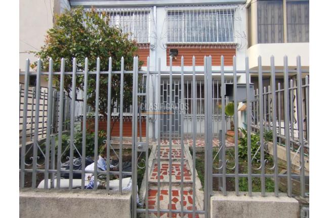 Casas, Alquiler en Ciudad Los Álamos