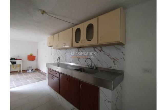 Casas, Alquiler, Ciudad Los Álamos - $2.000.000
