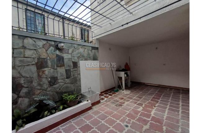 Casas, Alquiler, Ciudad Los Álamos - $2.000.000