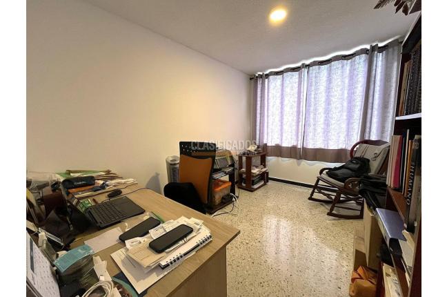 Apartamentos, Venta, Granada - $380.000.000