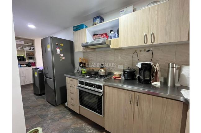 Apartamentos, Venta, Granada - $380.000.000