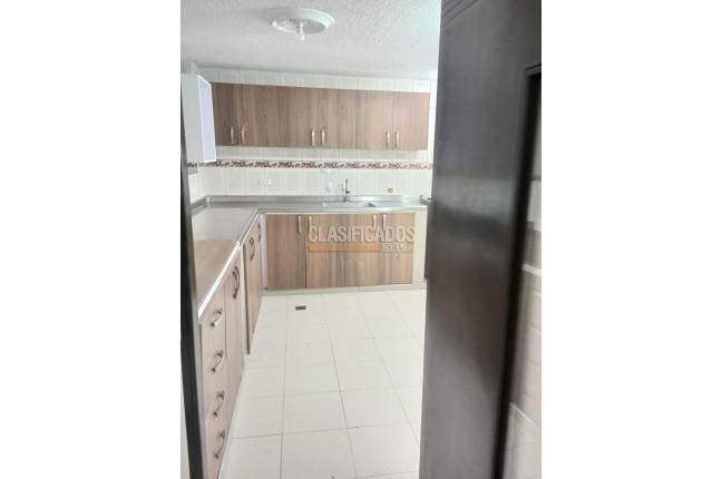 Apartamentos, Venta, Prados del Norte - $360.000.000