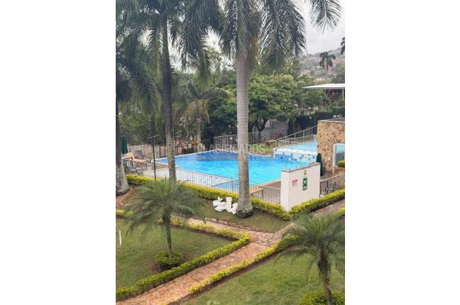 Apartamentos, Venta, Cerro Cristales - $750.000.000