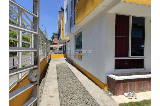 Casas, Alquiler en Caney