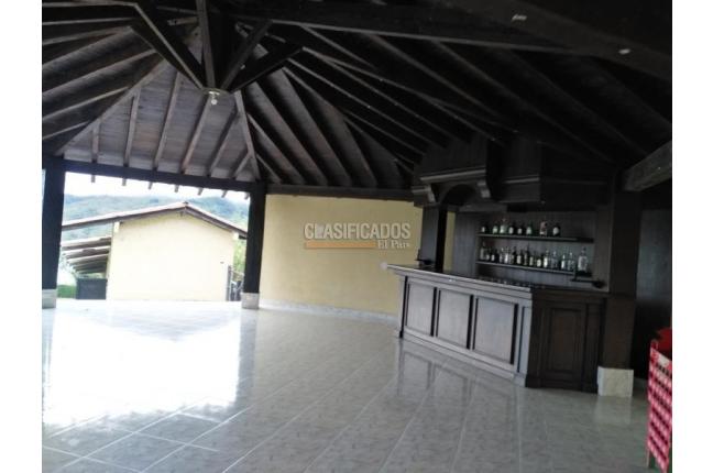 Fincas y Casas Campestres, Venta, Calima (Darién) - $1.900.000.000