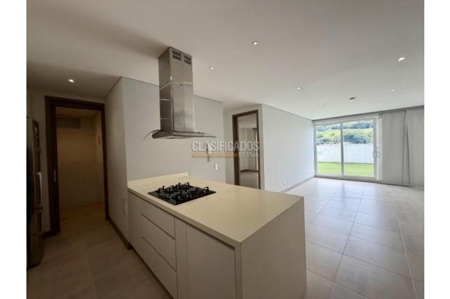 Apartamentos, Alquiler, Miraflores - $3.300.000