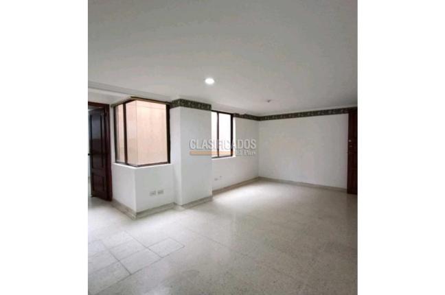 Apartamentos, Venta en Los Cámbulos