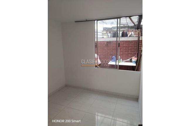 Apartamentos, Alquiler en Calima