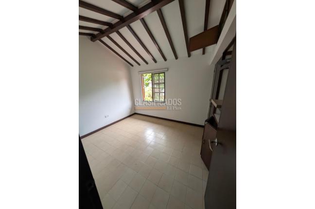 Casas, Venta, Ciudad Los Álamos - $515.000.000