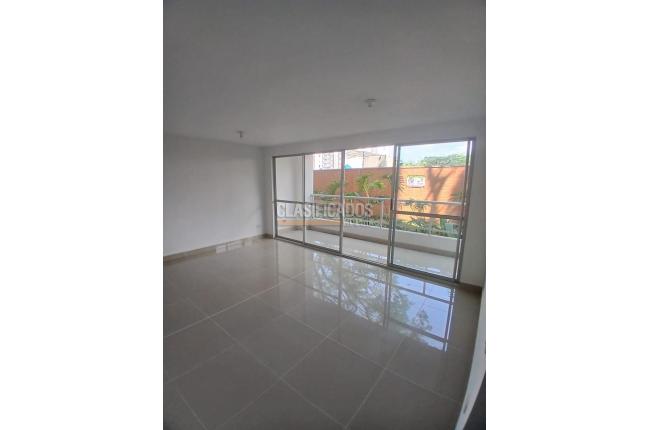 Apartamentos, Venta en Valle del Lili