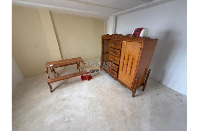 Casas, Alquiler, Giron - $850.000