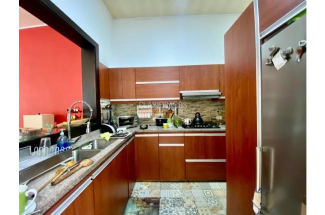 Casas, Venta en Libertadores