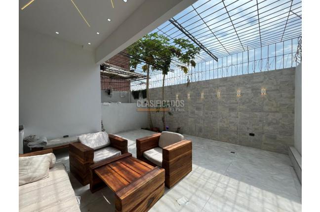 Casas, Venta en Santa Mónica Residencial