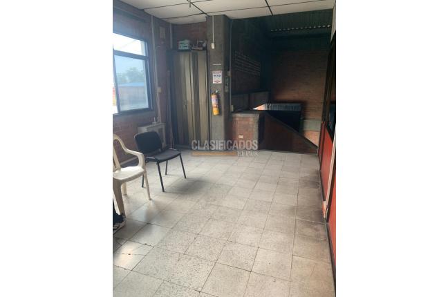 Locales y Bodegas, Alquiler, Municipal - $9.500.000.000