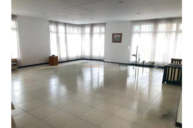 Oficinas y Consultorios, Alquiler en Bogotá