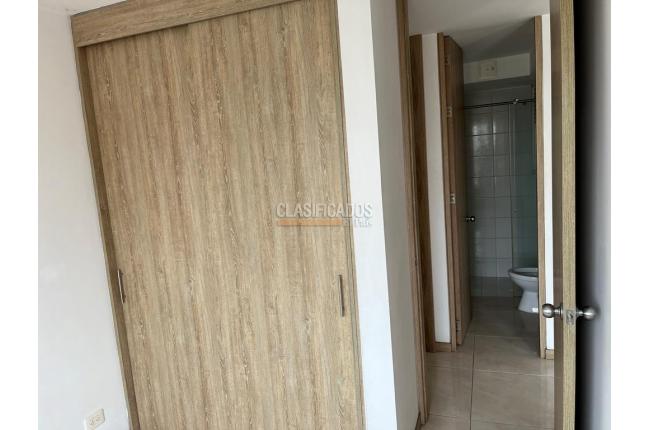 Apartamentos, Alquiler, Prados del Norte - $2.000.000