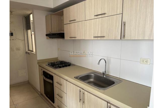 Apartamentos, Alquiler, Prados del Norte - $2.000.000