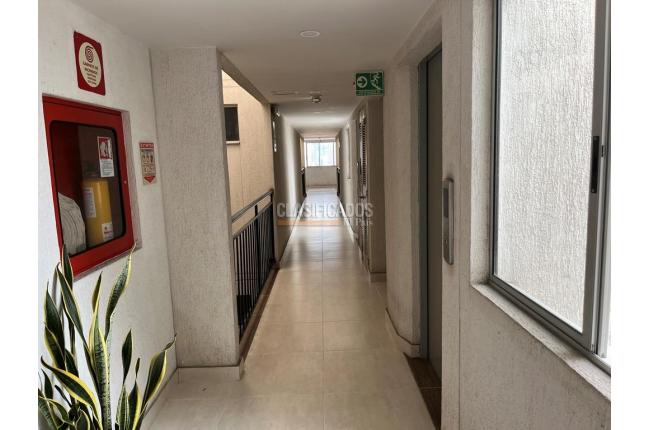 Apartamentos, Alquiler, Prados del Norte - $2.000.000