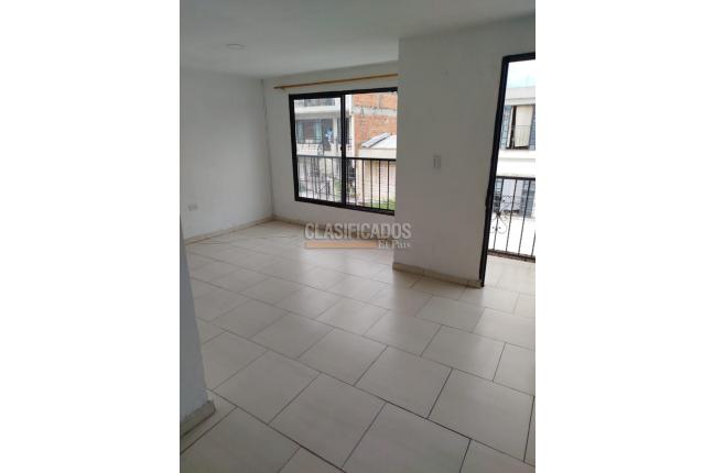 Apartamentos, Alquiler, Villacolombia - $700.000