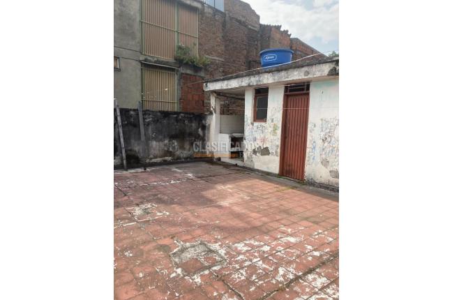 Edificios, Venta, El Piloto - $830.000.000