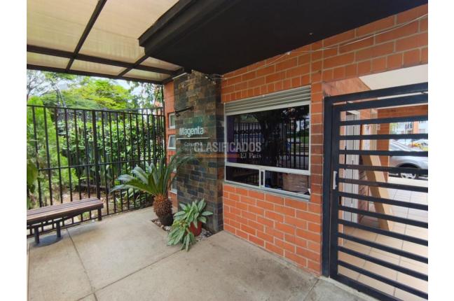 Apartamentos, Venta en Ciudad Melendez