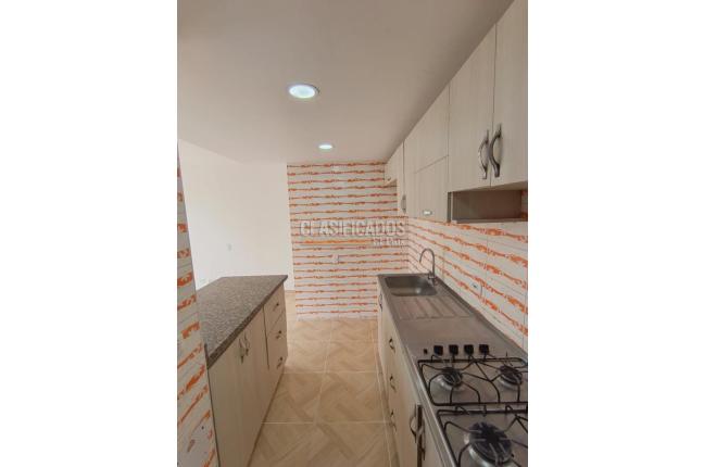 Apartamentos, Venta, Ciudad Melendez - $240.000.000