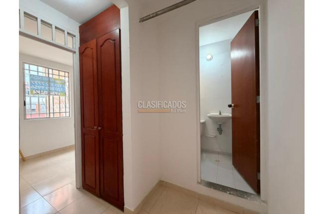 Casas, Alquiler, Calicanto - $1.700.000