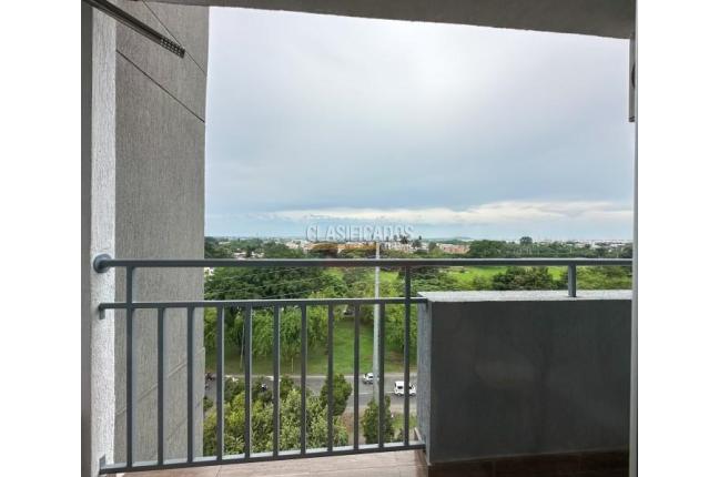 Apartamentos, Alquiler, La Hacienda - $3.800.000