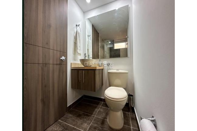 Apartamentos, Alquiler, La Hacienda - $3.800.000