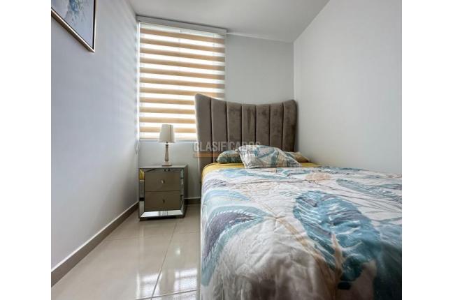 Apartamentos, Alquiler, La Hacienda - $3.800.000