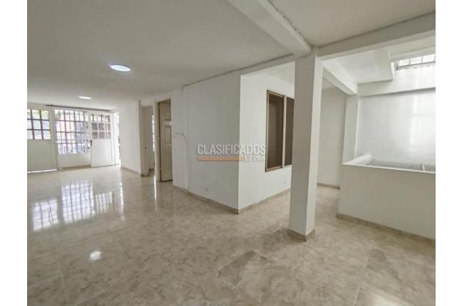 Apartamentos, Alquiler, La Esmeralda - $1.400.000