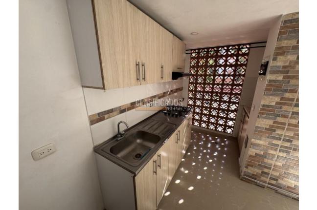 Apartamentos, Venta, Ciudad Pacifica - $240.000.000