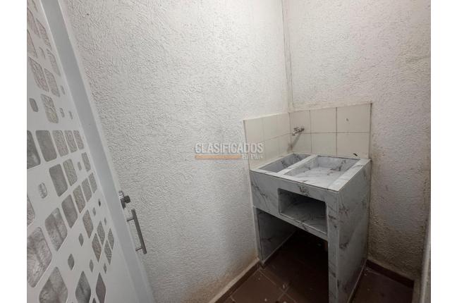Apartamentos, Alquiler, Ciudad Pacifica - $1.200.000