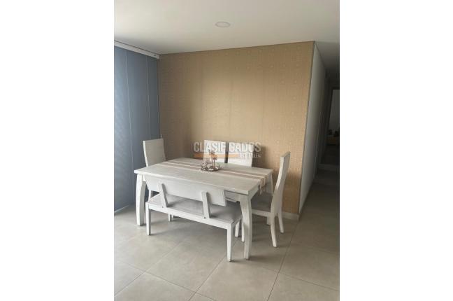 Apartamentos, Venta en Valle del Lili