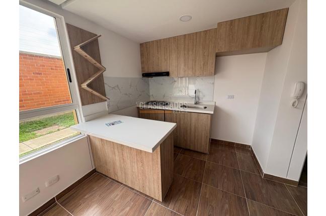 Apartamentos, Alquiler, Ciudad Pacifica - $1.150.000