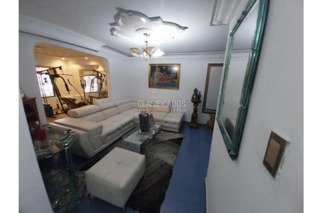Casas, Venta en Bosques del Limonar
