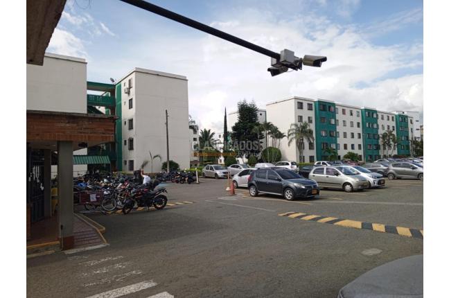 Apartamentos, Venta, Cañaverales - $215.000.000