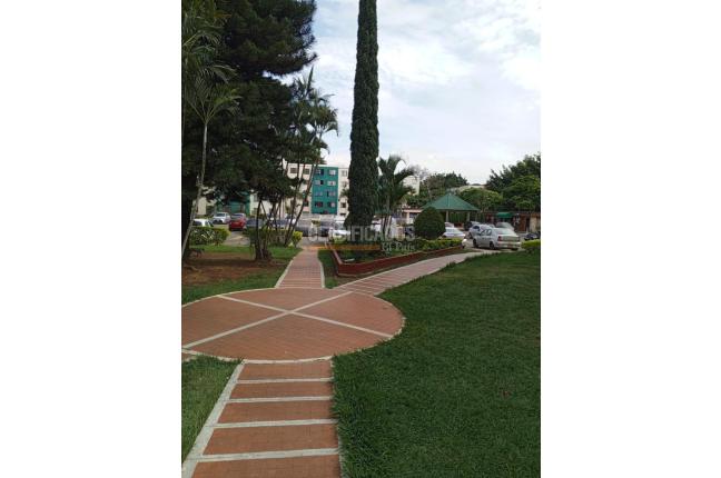 Apartamentos, Venta, Cañaverales - $215.000.000