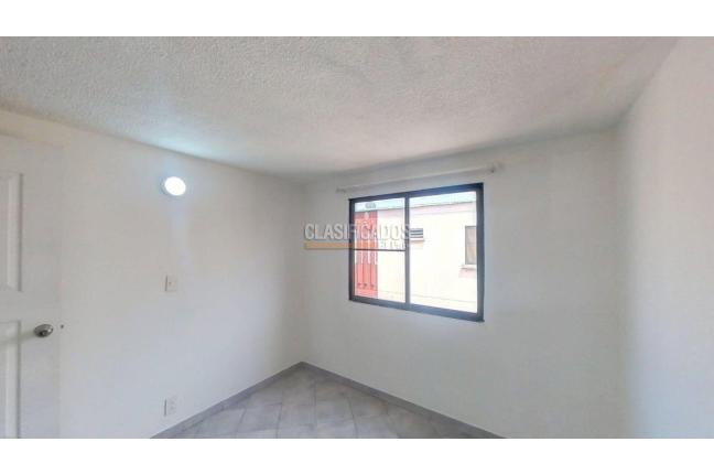 Apartamentos, Venta en Cañaverales