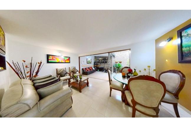 Casas, Venta en Valle del Lili