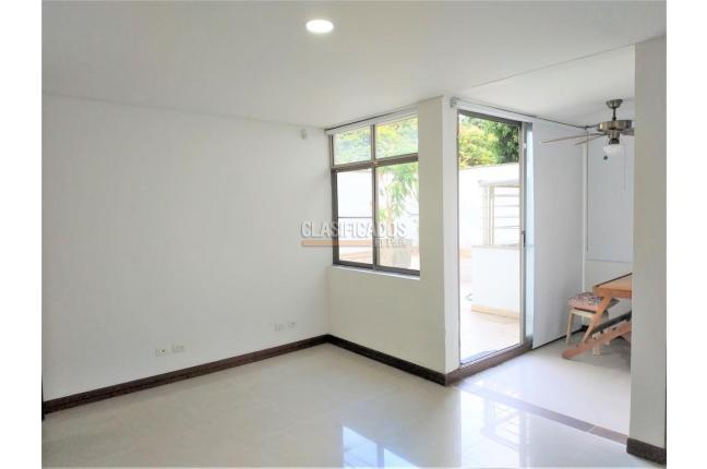 Apartamentos, Venta en Pance